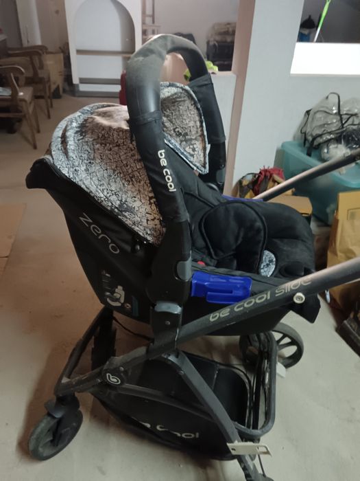 Carrinho bebé/criança usado