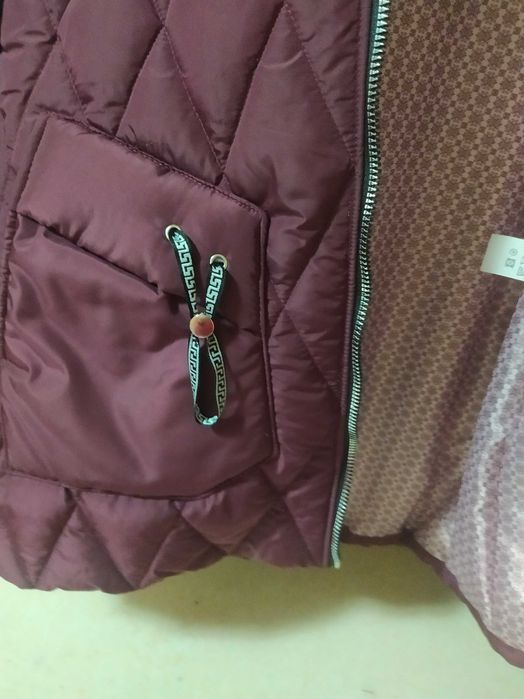 Женская курточка новая, 52размер,зима