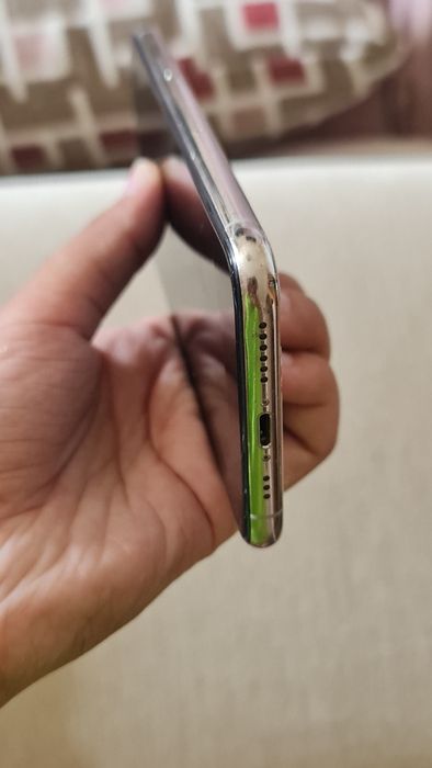 iPhone 11 Pro 64 GB – Para reparação ou peças