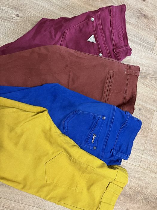 Джинси та брюки (штани) жіночі розміром 25, 26