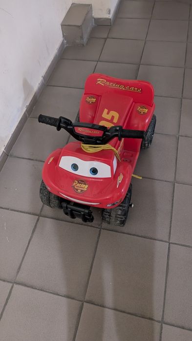 Электромашинка Молния Маквин McQueen