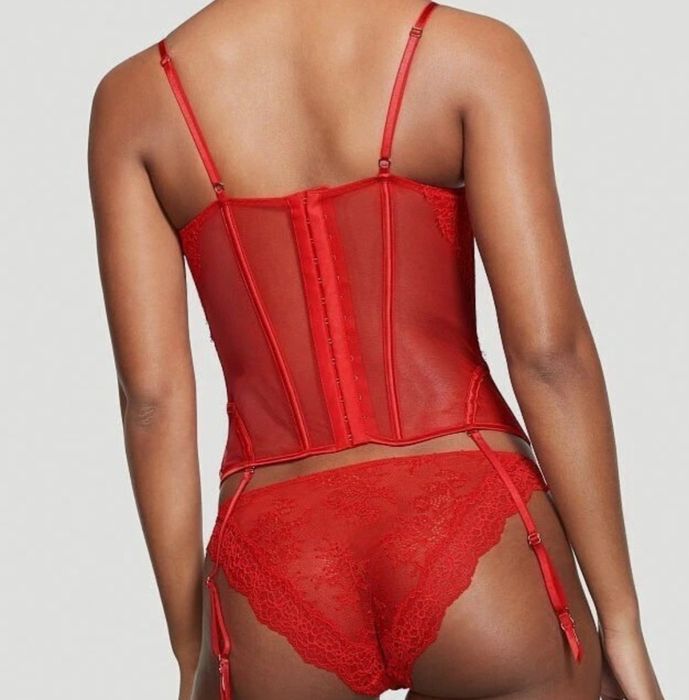 Червоний корсет Collection IRL