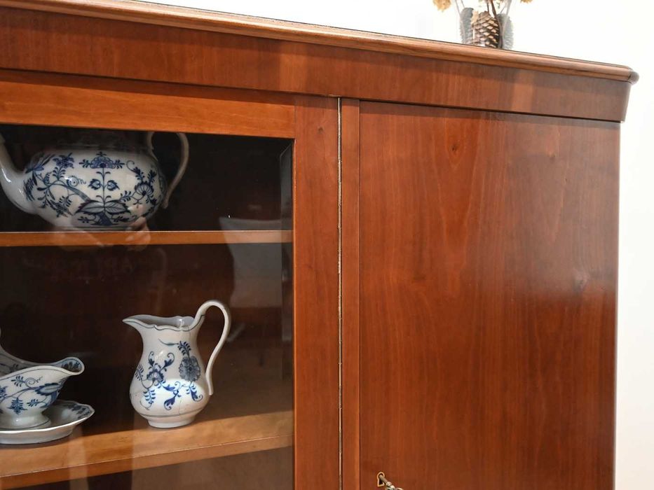 komoda z szybą witryna 111204