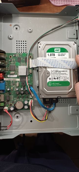 Видеорегистратор Dahua dvr3104e