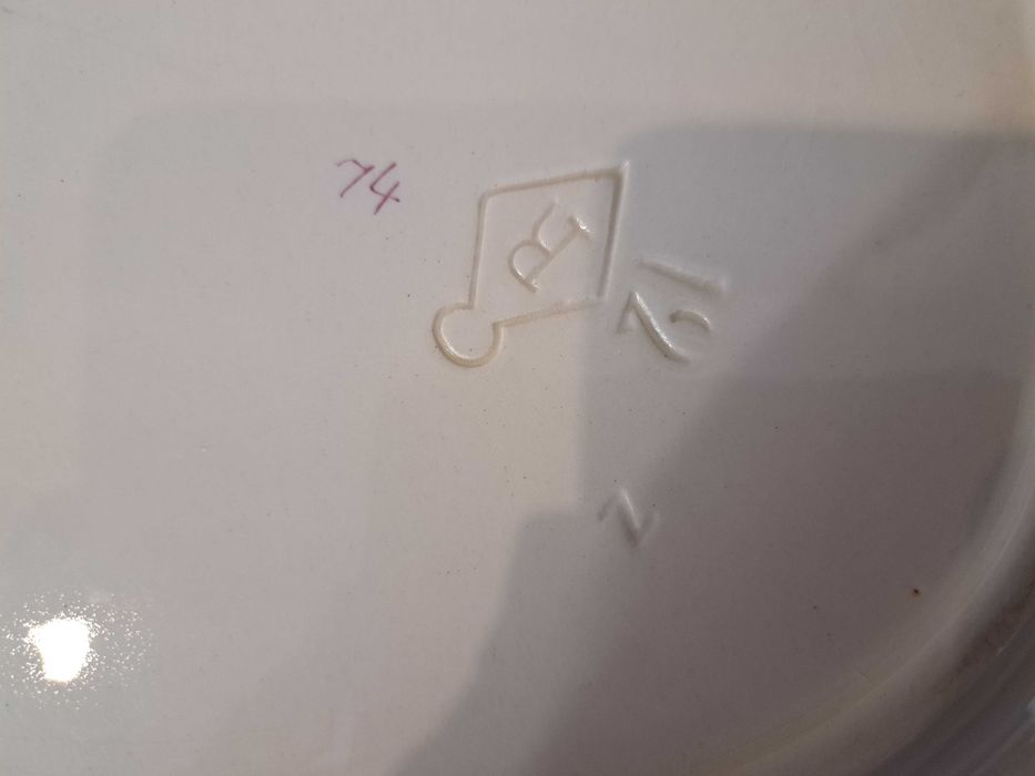 Półmisek owalny P. Regout Maastricht XIX w.