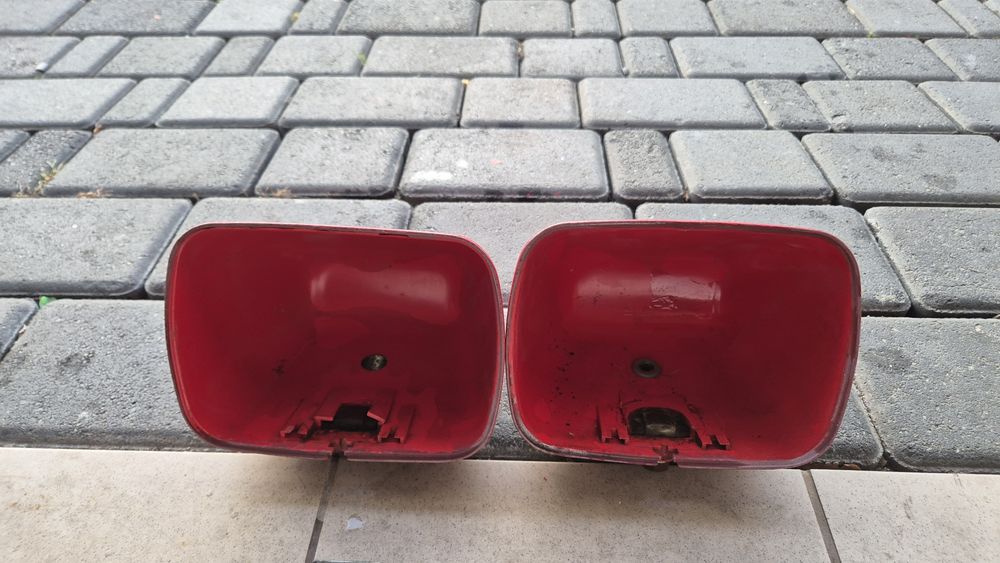 Lampy cześć citroen  2 cv