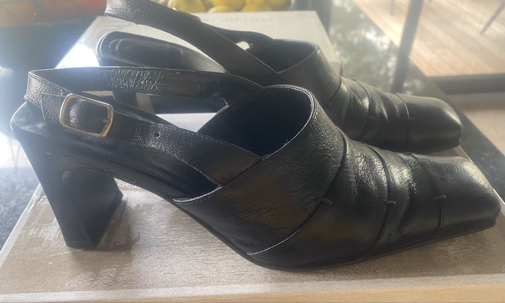 Buty wsuwane skórzane damskie czółenka letnie r 37