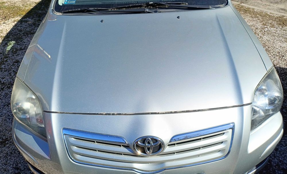 Toyota Avensis T25 Lift Kolor 1C0 Kompletny silnik 2.0 D4D 126 KM