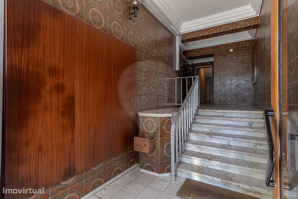 Apartamento T5 para venda