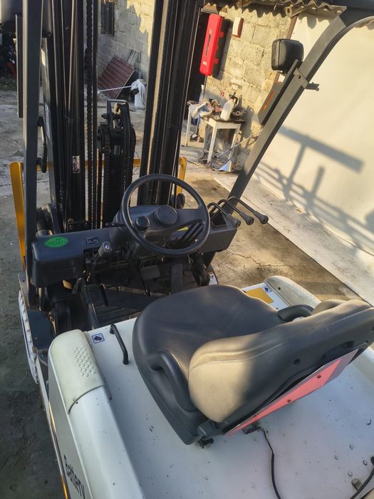 Sprzedam wózek widłowy elektryczny tcm