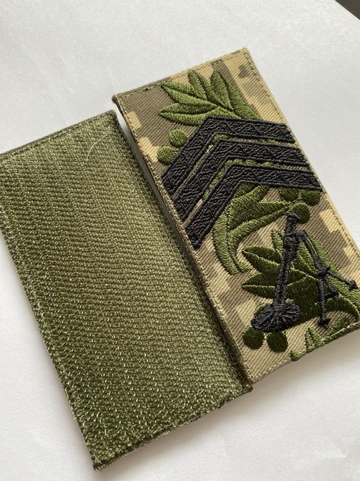 Погон генерала сержанта шеврони