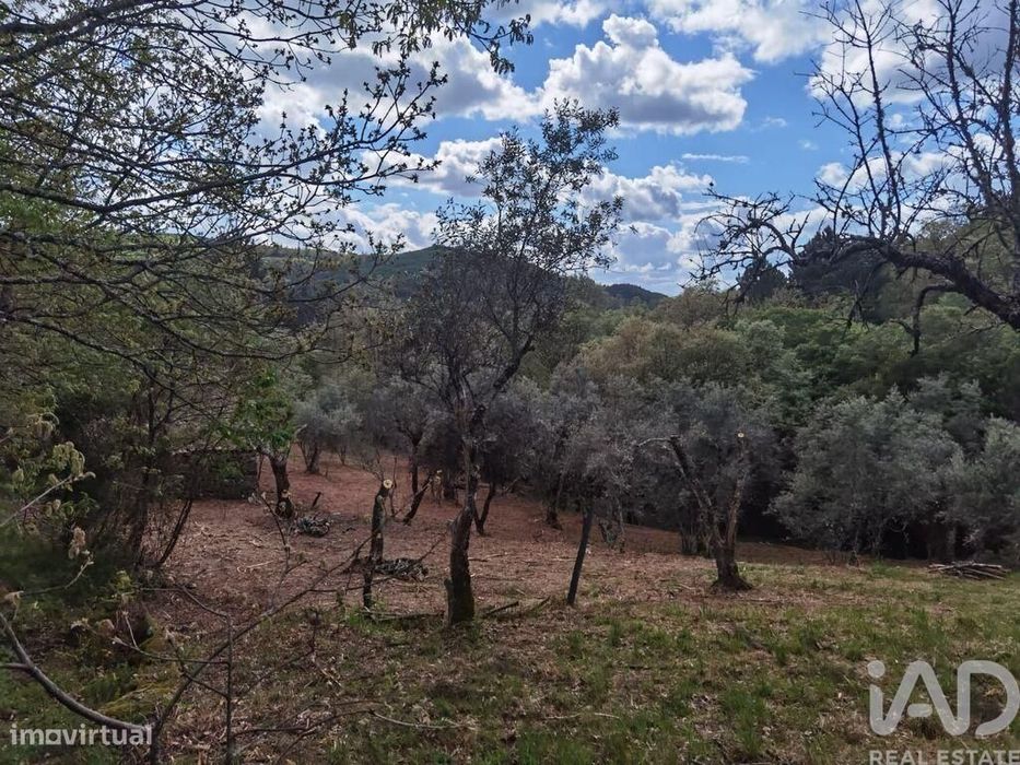 Casa de Campo em Aldeias e Mangualde da Serra de 40,00 m2