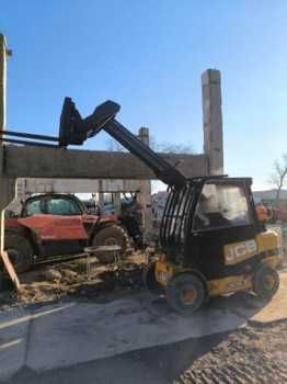Телескопічний навантажувач JCB TLT 30 G