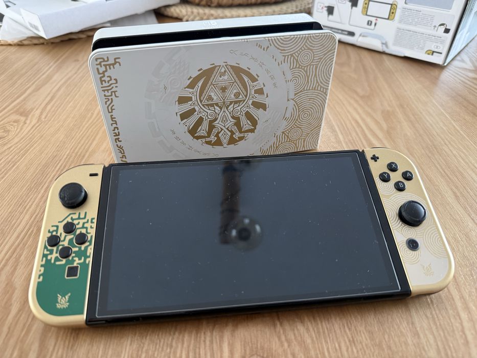 Nintendo switch oled edycja kolekcjonerska Zelda+etui+szklo