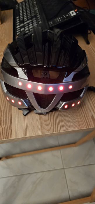 Capacete de ciclismo inteligente LIVALL MT1 Neo, na caixa. Novo
