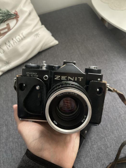Zenit TTL z obiektywem Helios 44M + Pokrowiec
