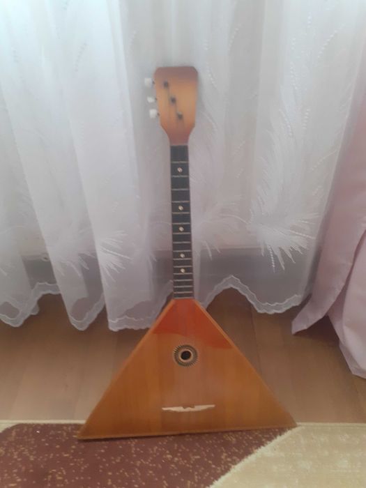 Gitara bałałajka