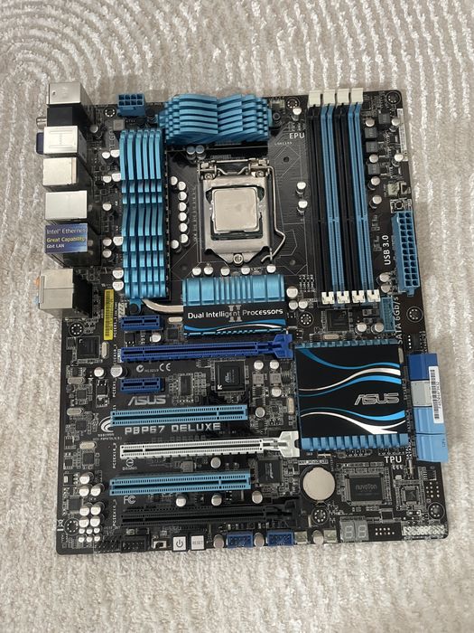 Płyta glówna Asus P8P67 Deluxe