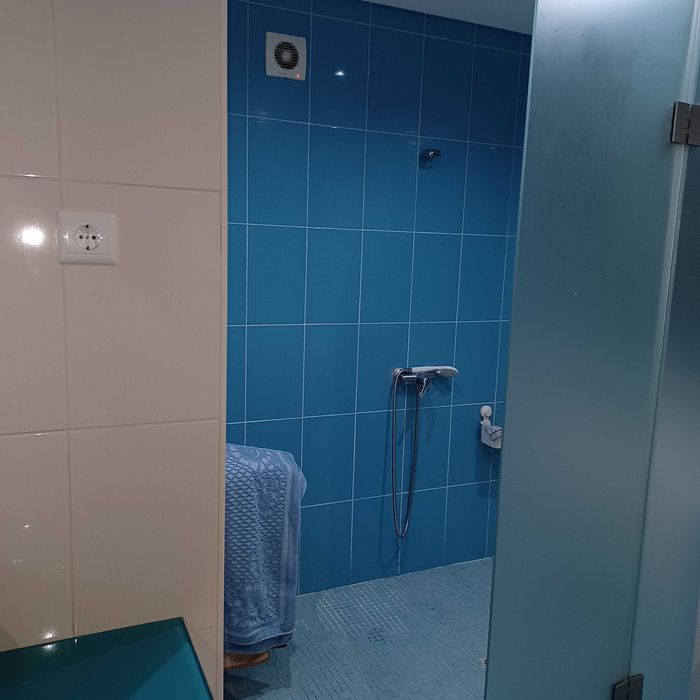 Quarto próximo da faculdade de desporto de Coimbra. Single ou duplo.
