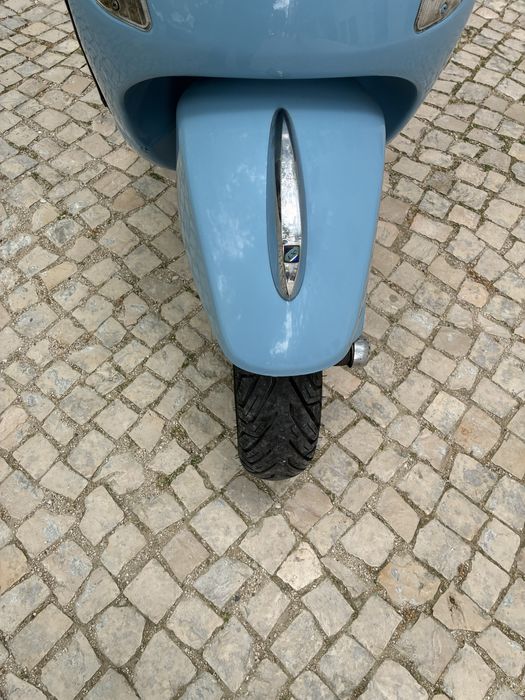 Vespa LXV 50 2 tempos com 17.000 km