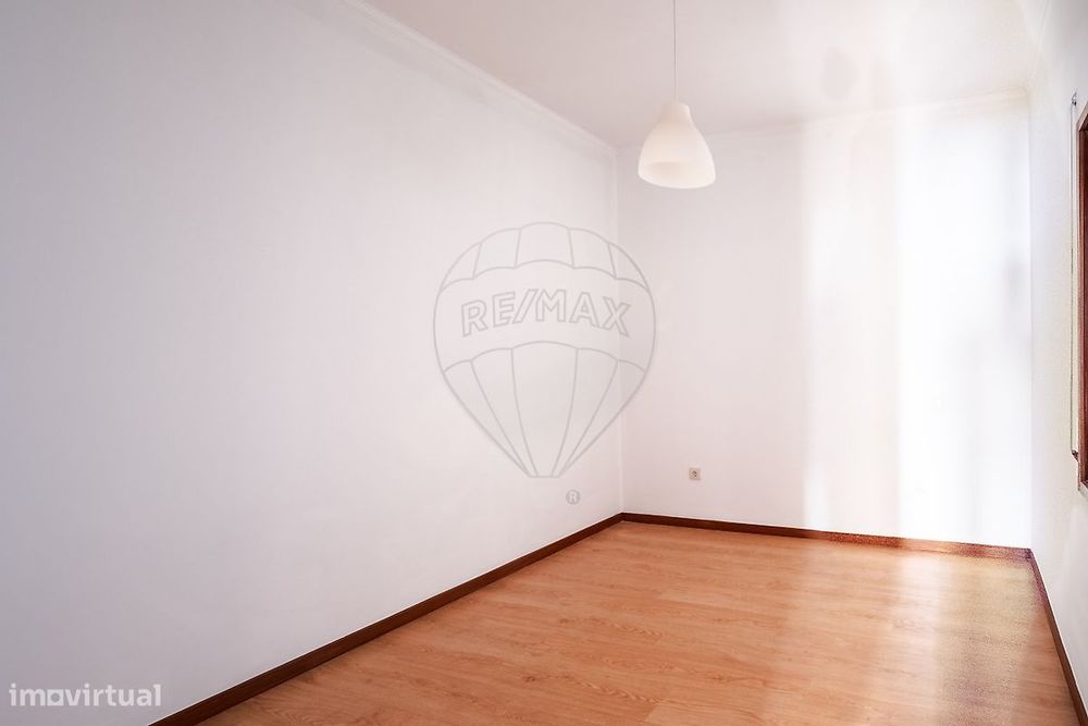 Apartamento T1 para arrendamento