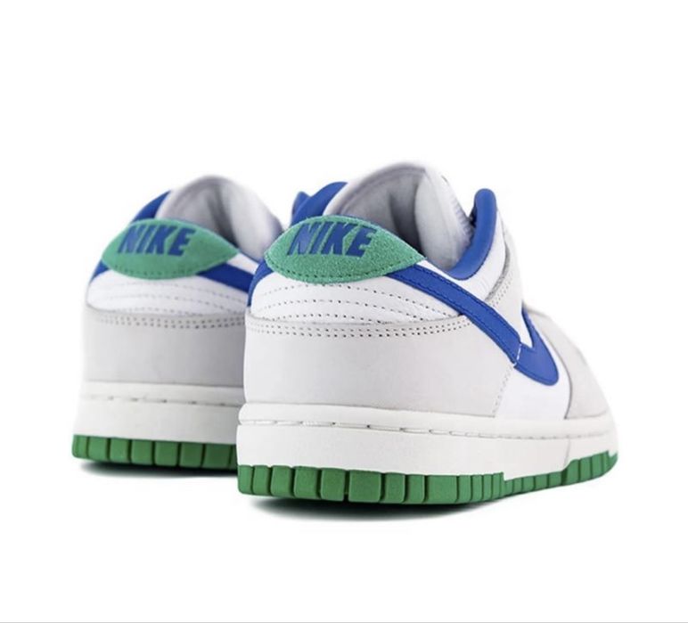 Женские кроссовки Nike Dunk Low Premium