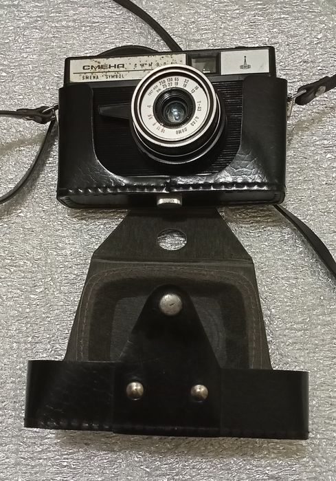 Фотоапарат "Смена-Символ" (Smena Symbol).