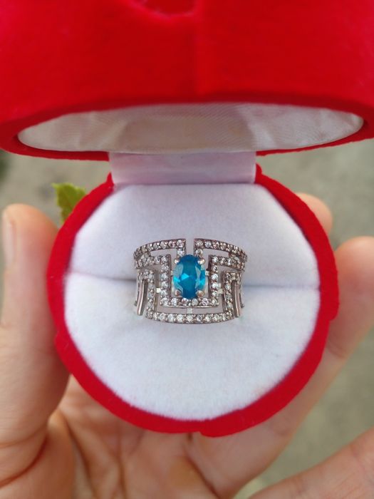 Серебряное кольцо 18 р.-р.