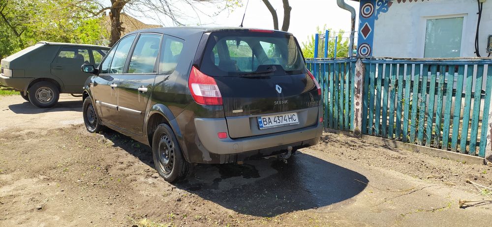 Продам Renault scenic 2004