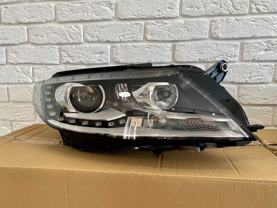 Передние фари Volkswagen Passat CC 2013-2017 комплектные (блоки, лампы) пасат пассат фары оптика цц