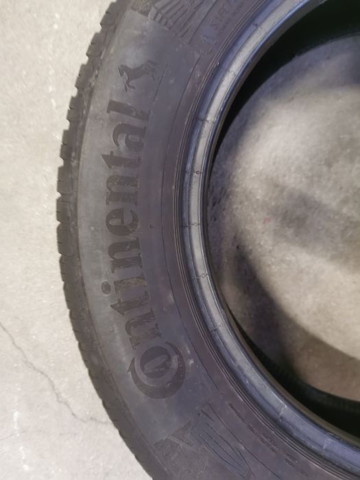 Para opon 205/60R16 96H Continental AllseasonContact