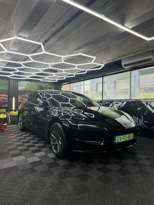 Tesla Model 3 Highland 2023 CERAMICA