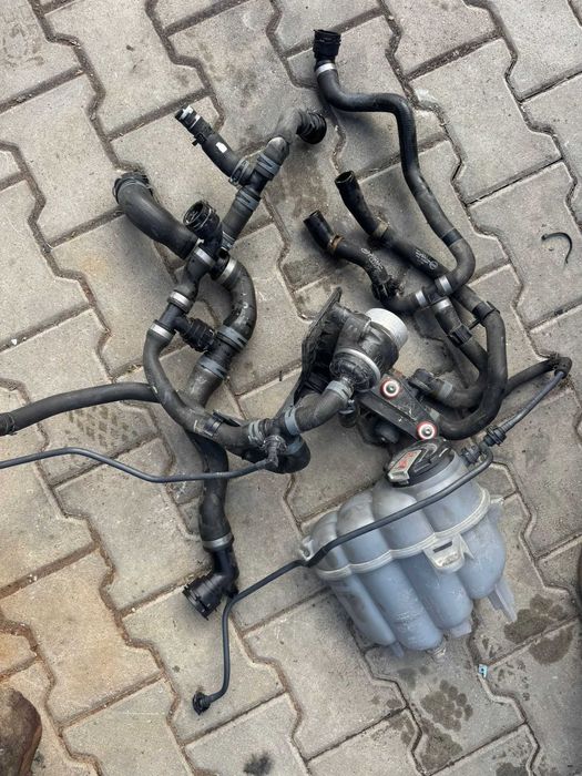 Węże wody Audi A4 B9 Lift automat komplet