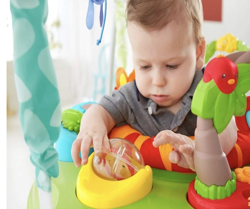 Jumperoo saltitão bebé