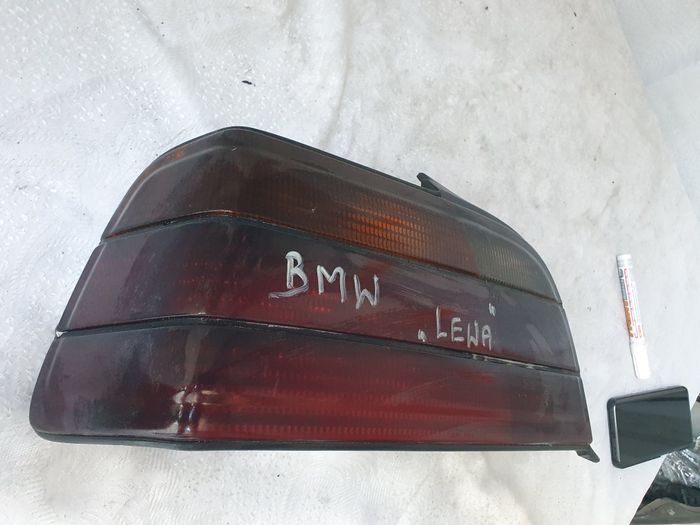 Lampa lewa tylna lewy tył bmw e36 Dymiona Black Oryginał