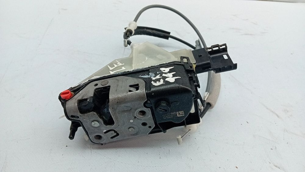 Fechadura / fecho porta trás esquerdo CITROËN C3 III (SX)