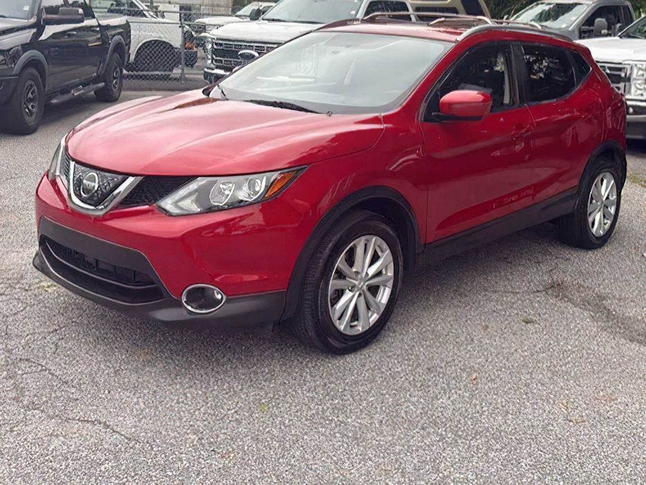 Nissan Rogue Sport      2017