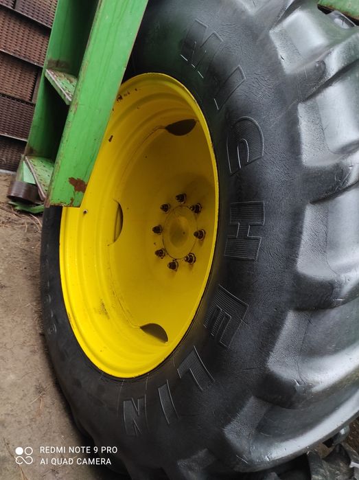 Koła,felgi r30 ,r24,r 18  John Deere