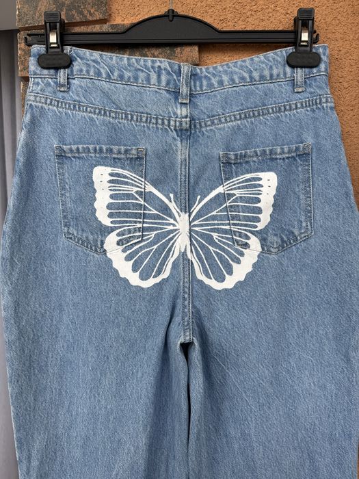 Брюки джинсы на разный вкус