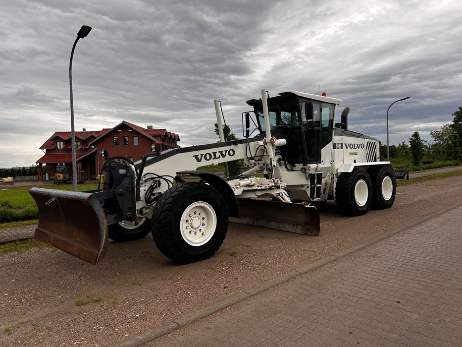 Volvo G946