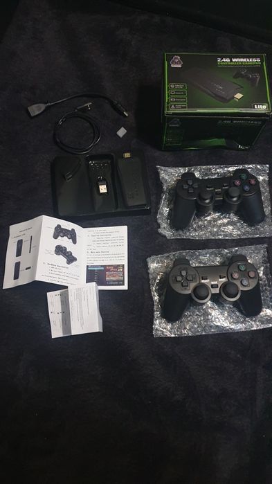 Konsola Retro 4K Game Stick lite 32GB 13772gier , 2 pady bezprzewodowe