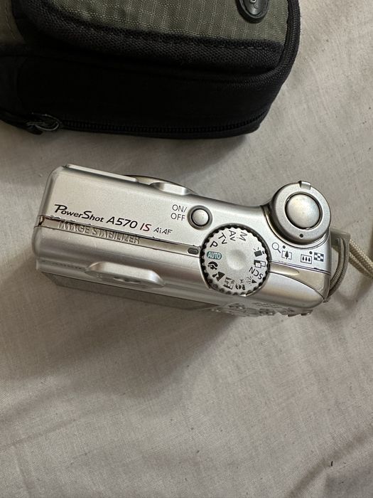 Фотоапарат Canon PoweShot A570 IS