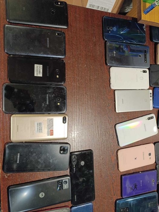 Mix Telefonów Nowszych Oppe, Relme, Xiaomi, Samsung