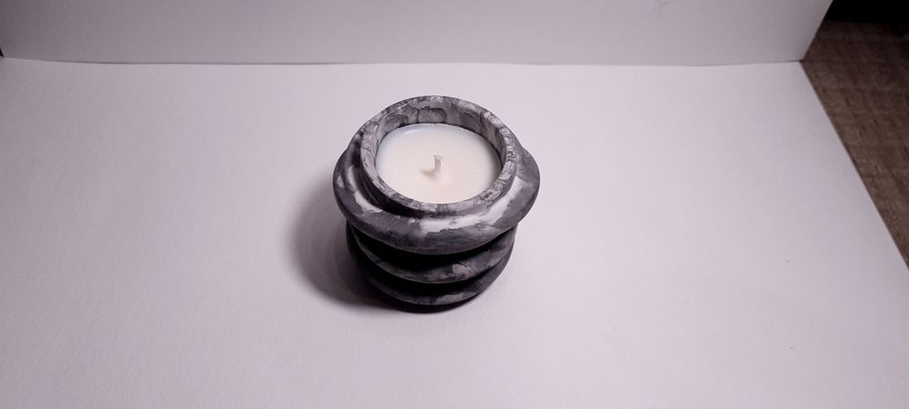 Свічка в кашпо / докаративна свічка / свічка з підсвічником
