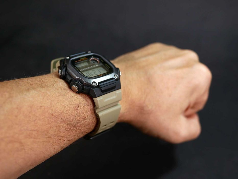 Casio DW-291HX-5AV. С коробкой.