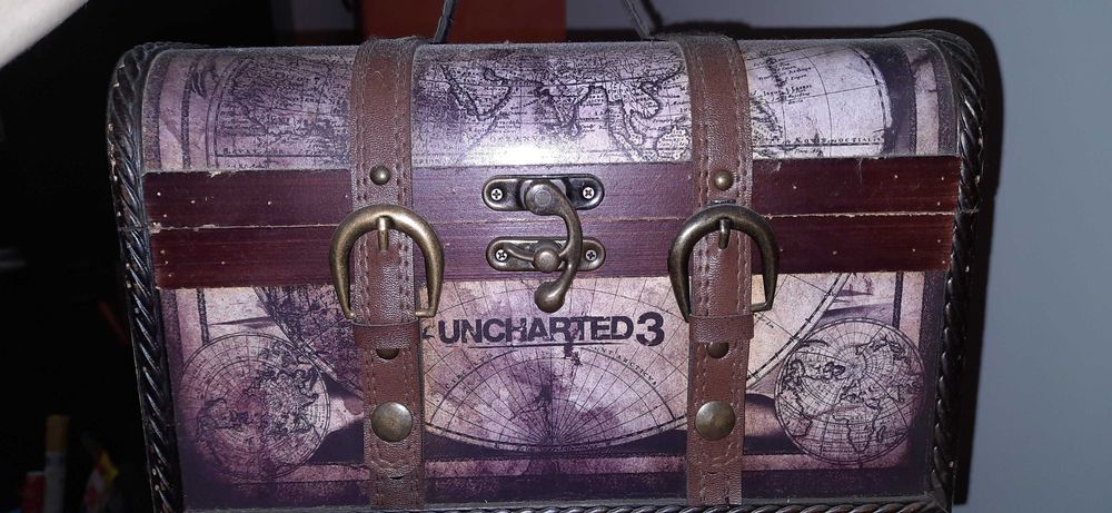 Uncharted 3 kufer z edycji kolekcjonerskiej unikat