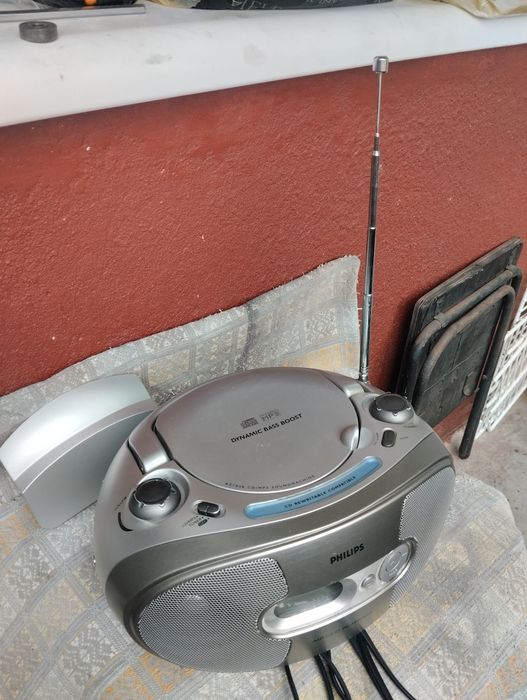 Магнитофон : Philips  AZ100B/12