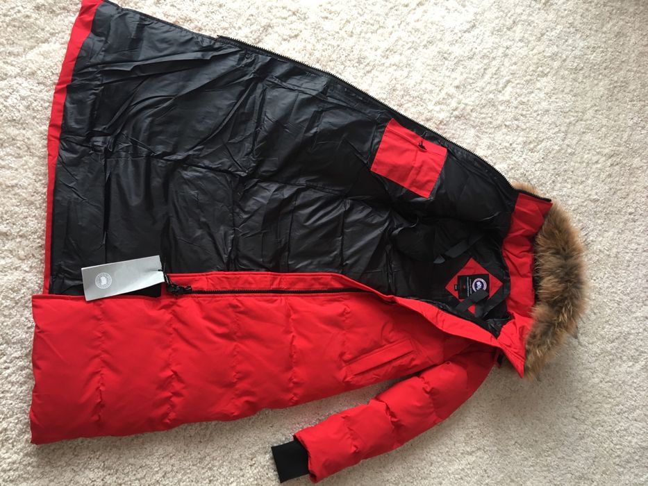 Парка canada goose mistique
