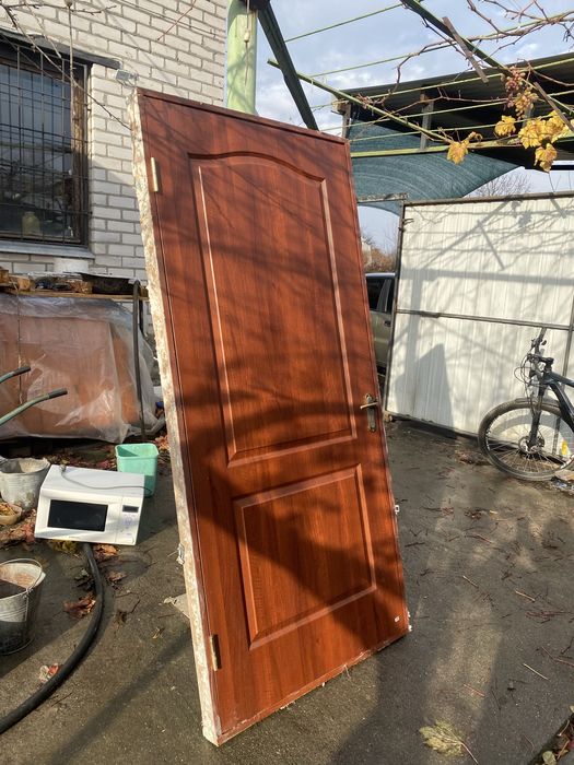 Двері, вікно деревяне