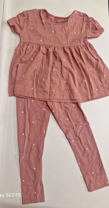 Продам костюм на дівчинку літній